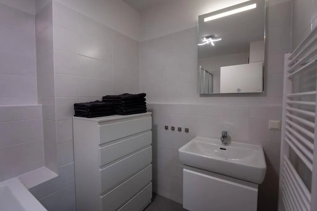 Appartement Huge Flat With Terrace & Parking And 3 Bed Rooms Wenen Oostenrijk